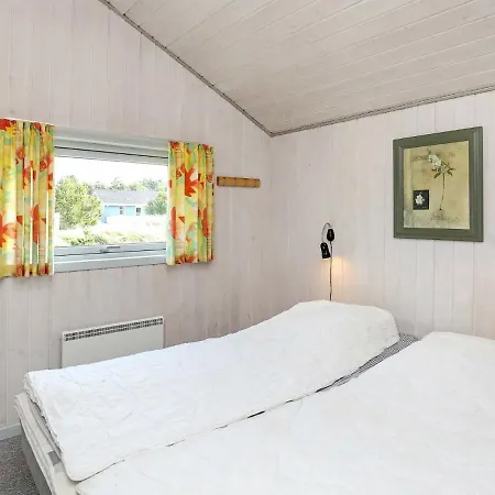 8 Person Holiday In Bl Vand